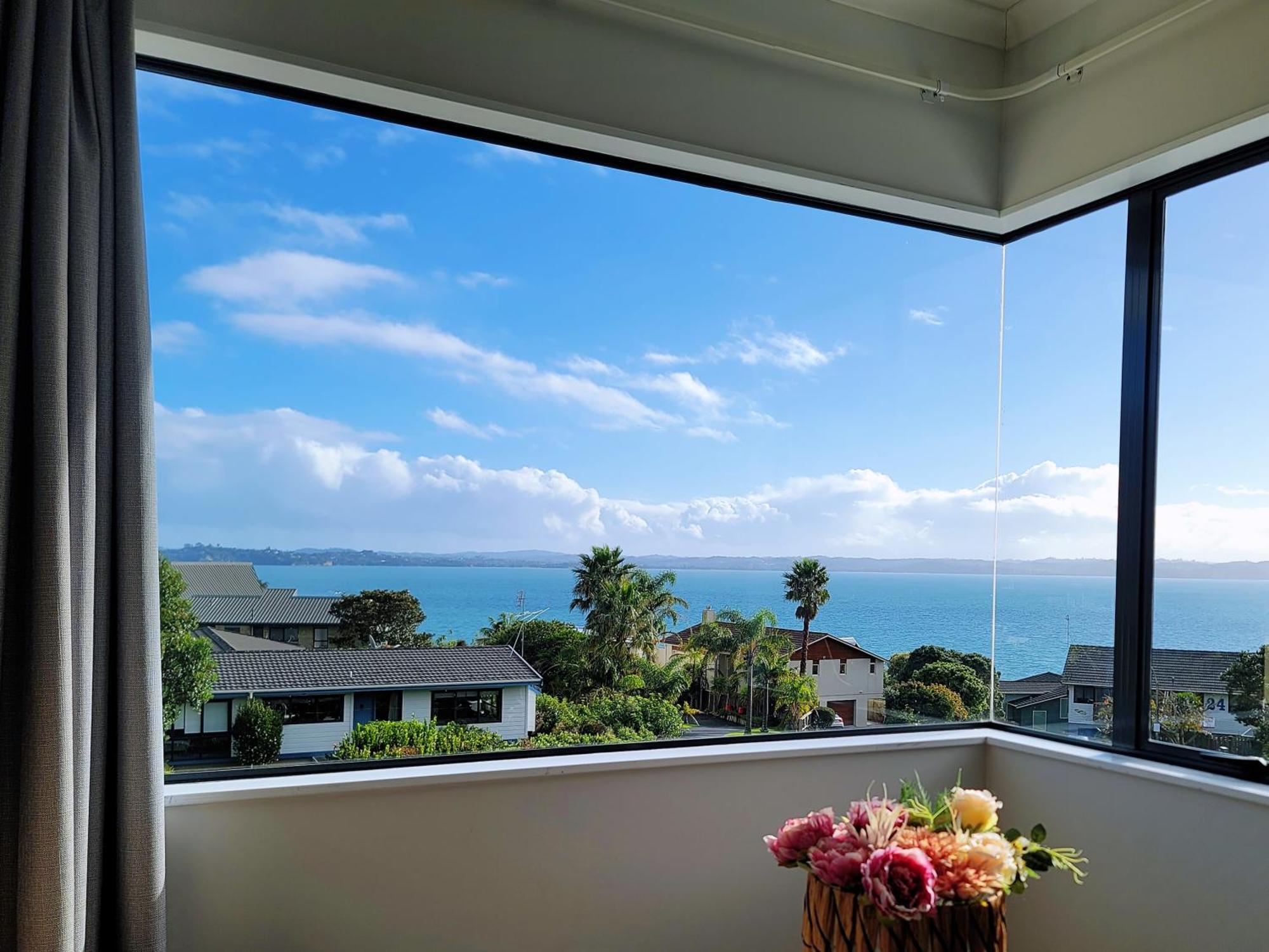 Sea View 5 Bedroom Holiday House Whangaparaoa Exterior foto