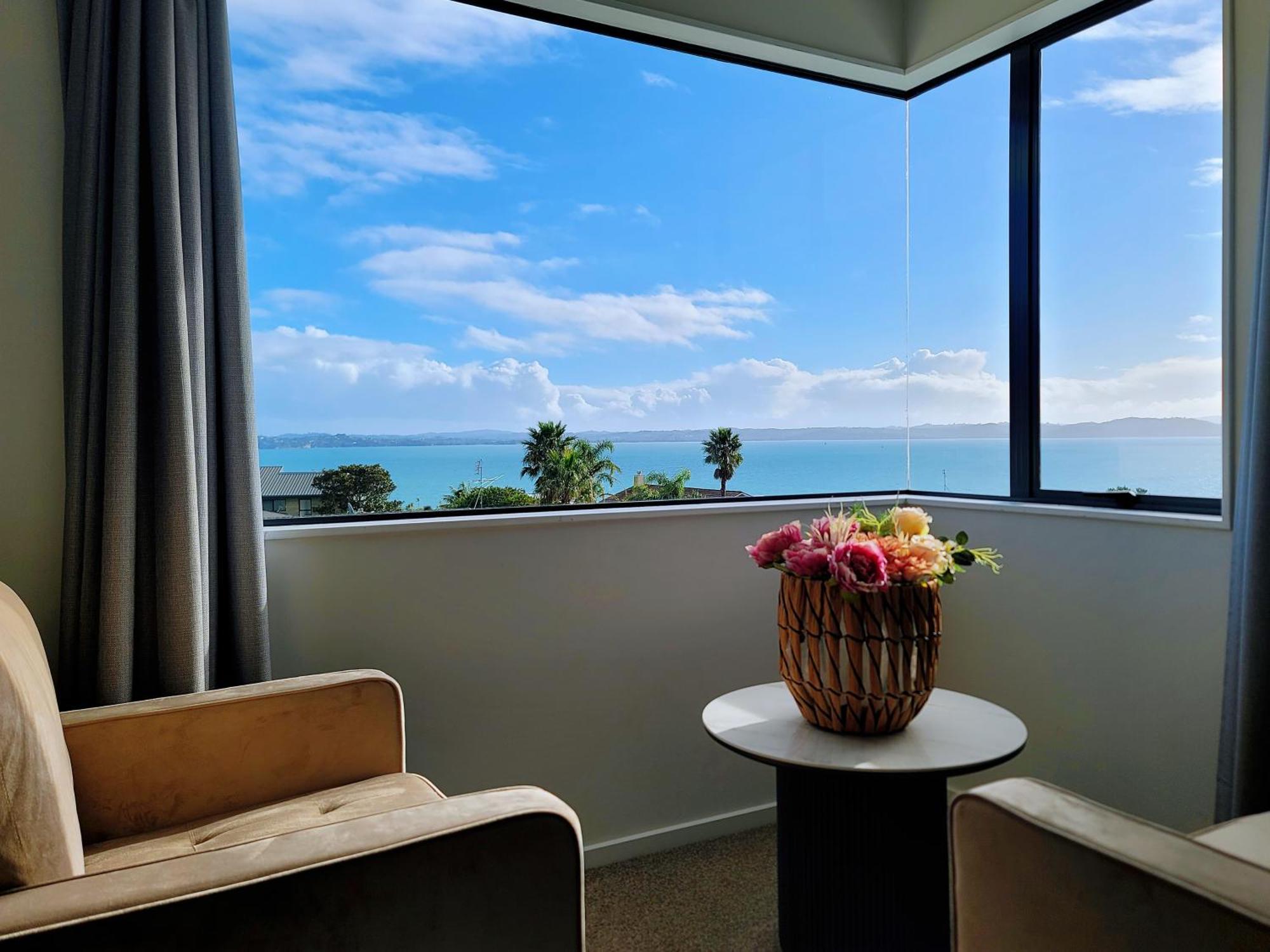 Sea View 5 Bedroom Holiday House Whangaparaoa Exterior foto
