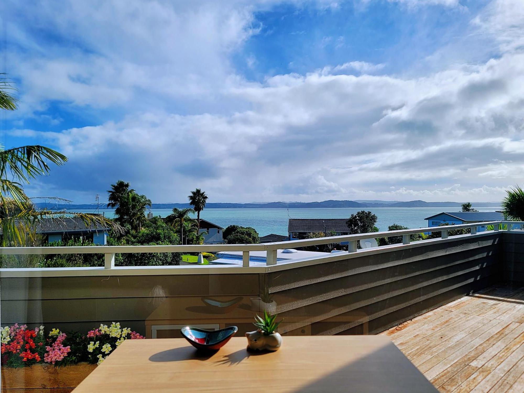 Sea View 5 Bedroom Holiday House Whangaparaoa Exterior foto